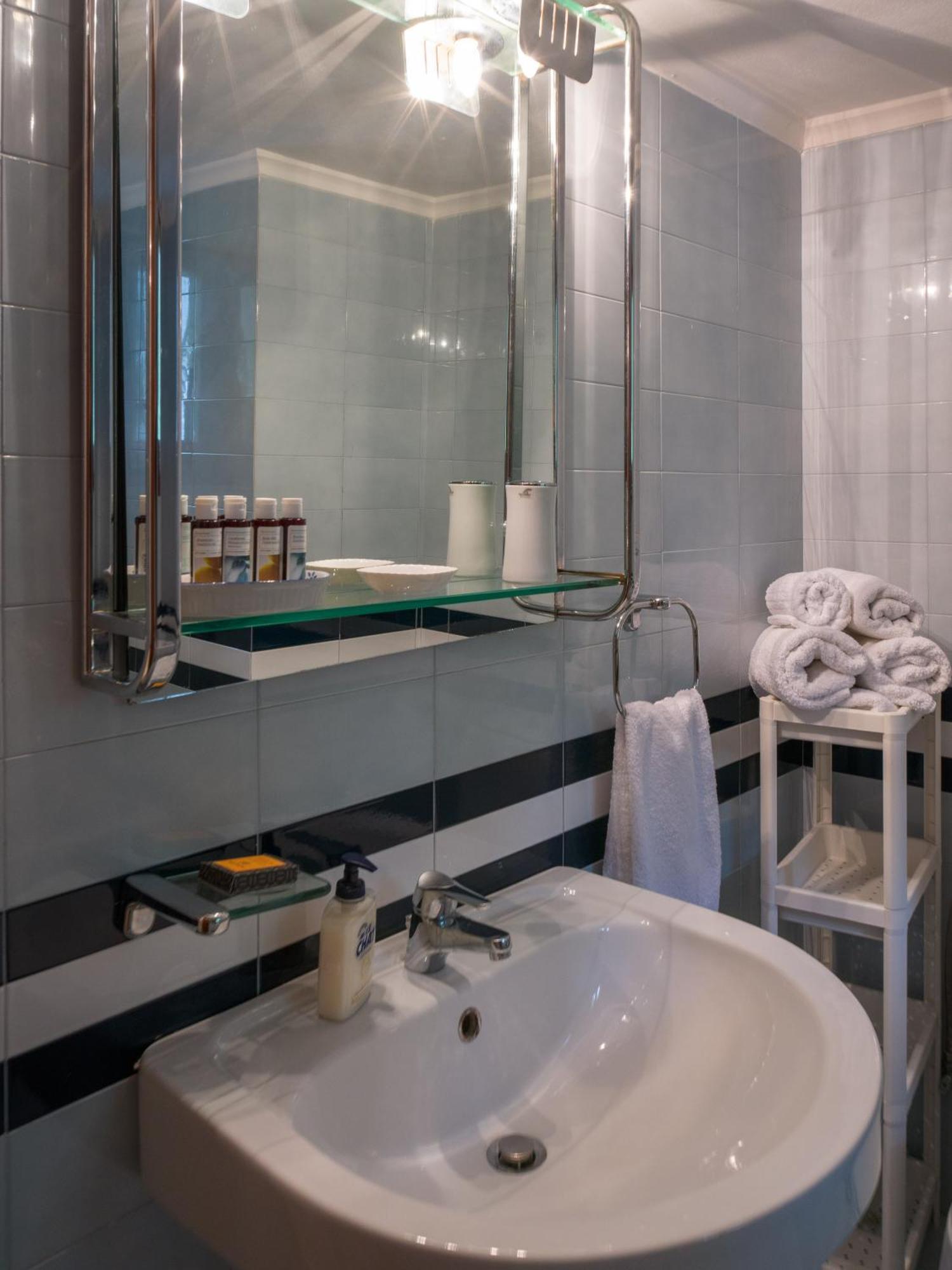 Traditional Luxury Villa Armonia Aigio Dış mekan fotoğraf