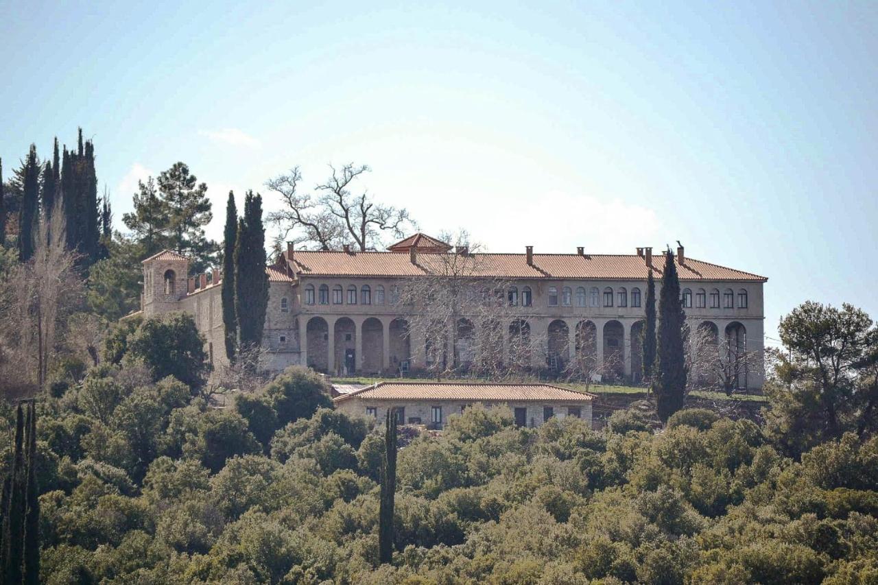 Traditional Luxury Villa Armonia Aigio Dış mekan fotoğraf